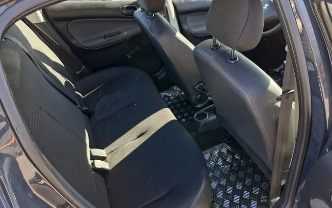 Peugeot 206 plus cena 7200 przebieg: 199000, rok produkcji 2010 z Wodzisław Śląski małe 106